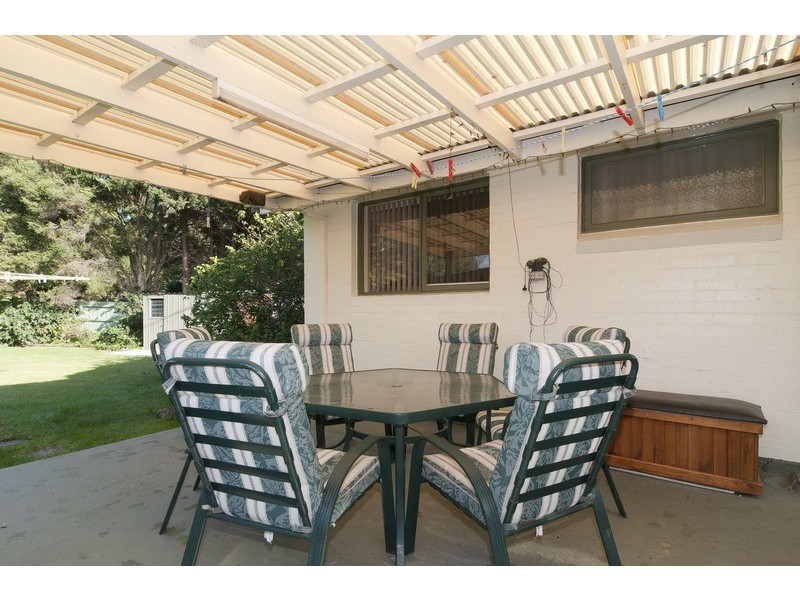 16 Birkenhead Drive, Kilsyth VIC 3137
