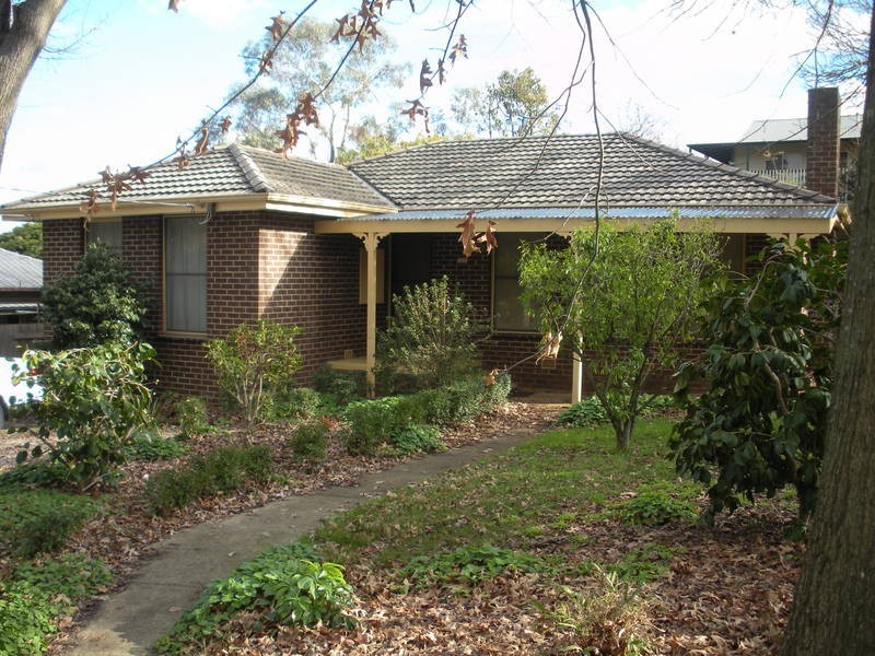 49 Meadowlark Lane, Mooroolbark VIC 3138