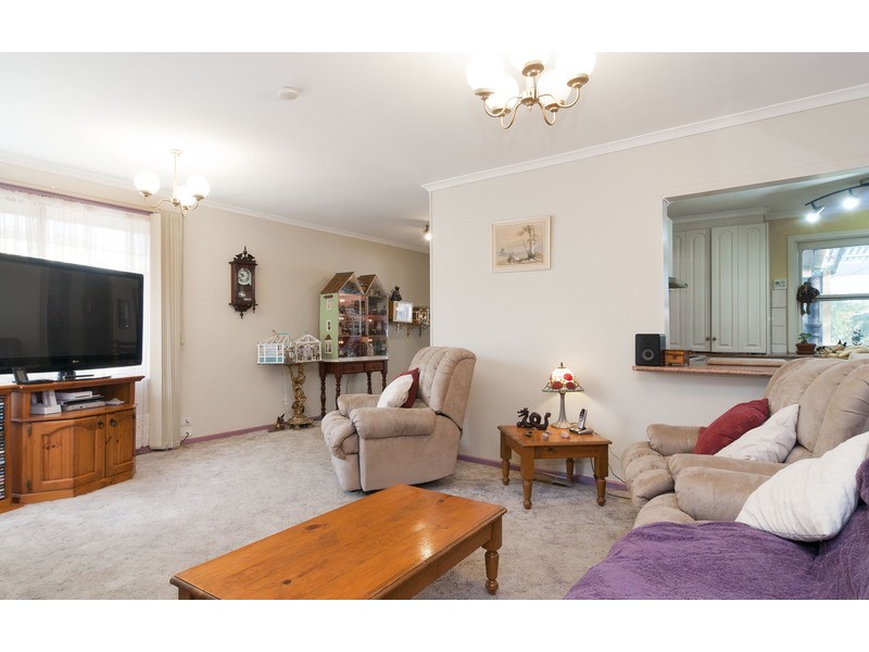 21 Lucas Avenue, Kilsyth VIC 3137