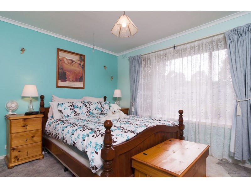 21 Lucas Avenue, Kilsyth VIC 3137