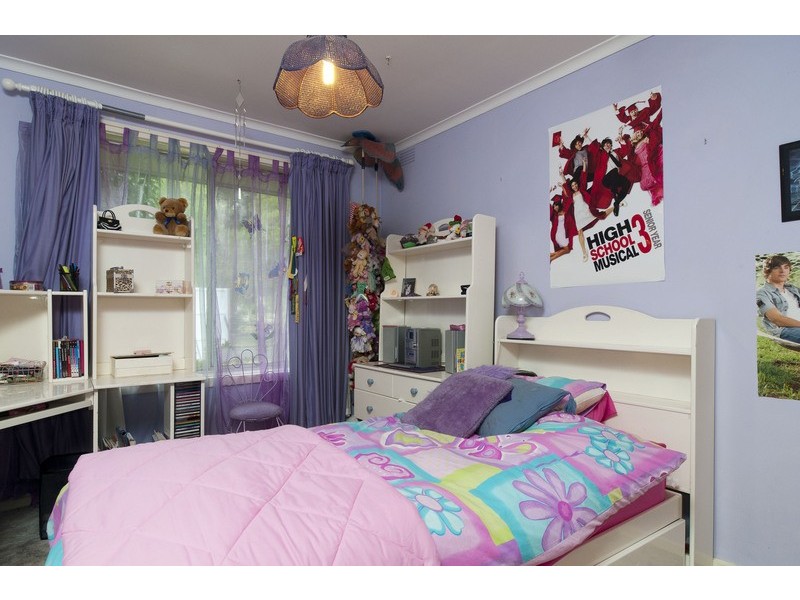 21 Lucas Avenue, Kilsyth VIC 3137