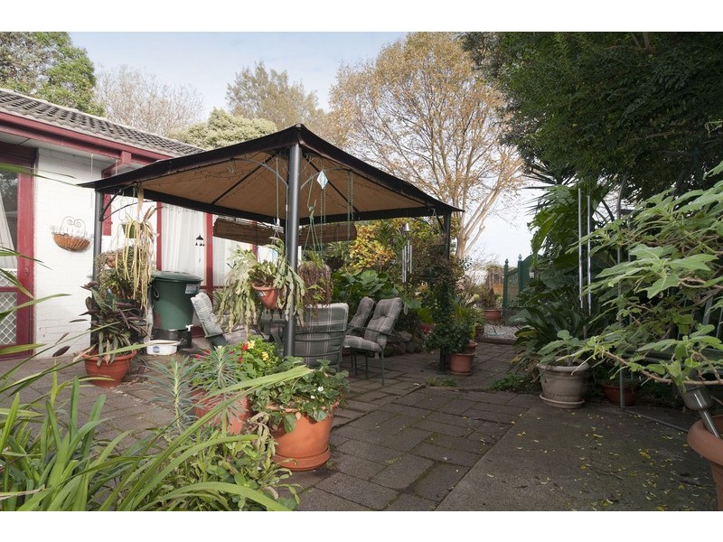 21 Lucas Avenue, Kilsyth VIC 3137