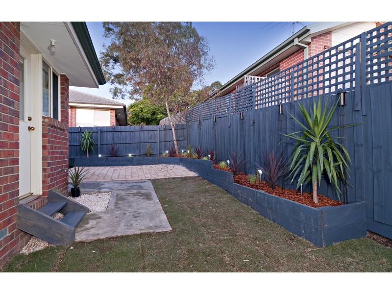 4/18 Russell Avenue, Mooroolbark VIC 3138