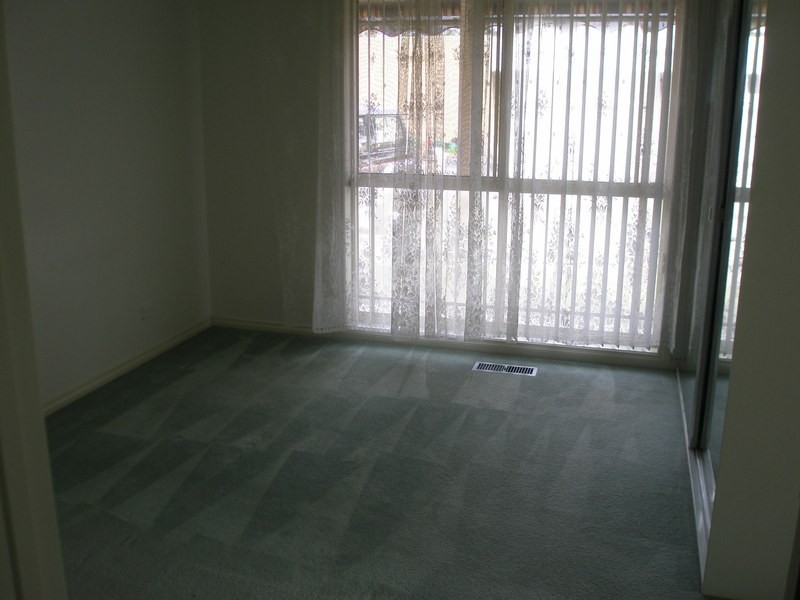 2/76 Brice Avenue, Mooroolbark VIC 3138