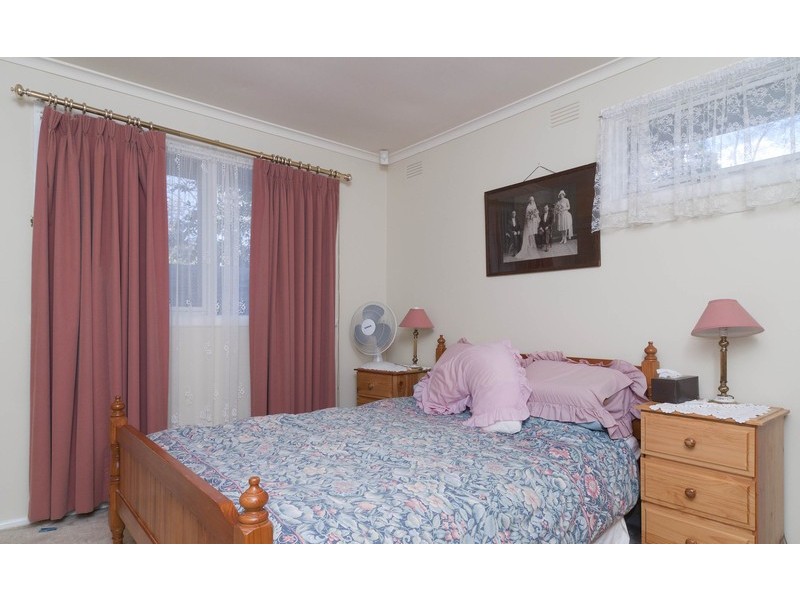 1 Marlow Street, Mooroolbark VIC 3138
