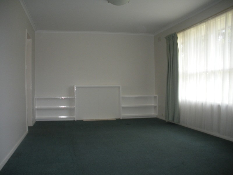 45 Blackburn Road, Mooroolbark VIC 3138