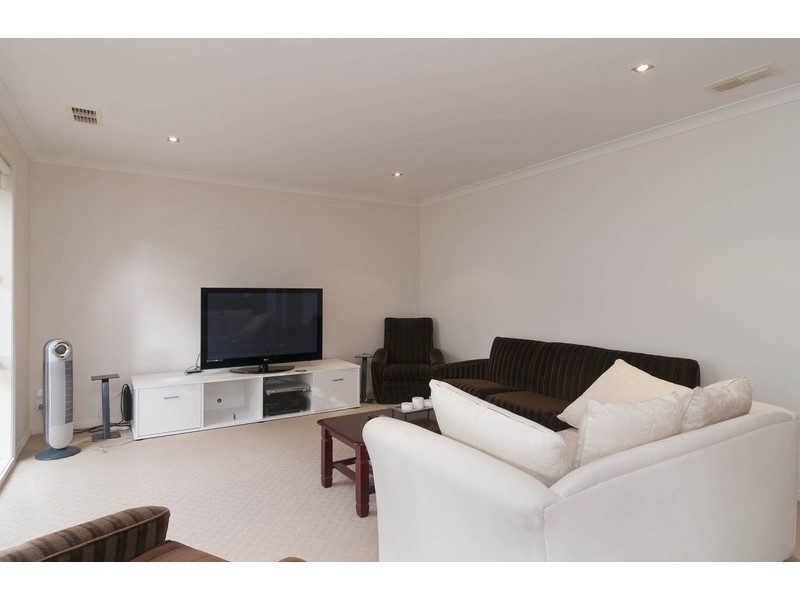 47 Taylor Road, Mooroolbark VIC 3138