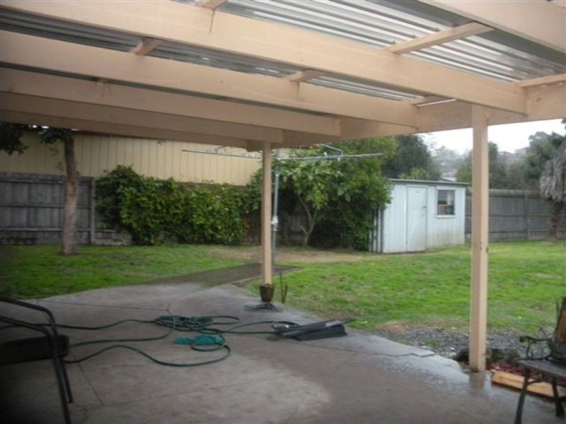 17 Kimberley Drive, Chirnside Park VIC 3116