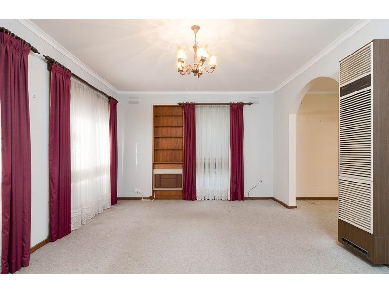 1 Carole Avenue, Chirnside Park VIC 3116