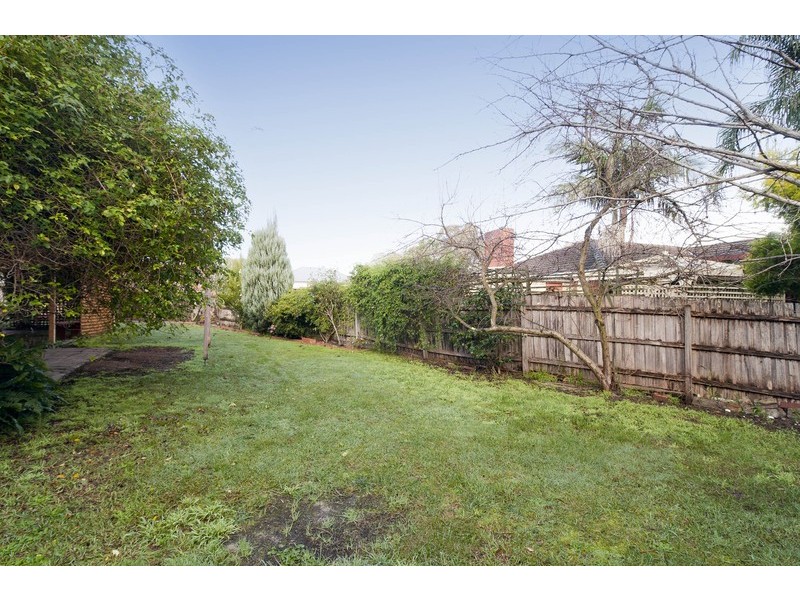 1 Carole Avenue, Chirnside Park VIC 3116