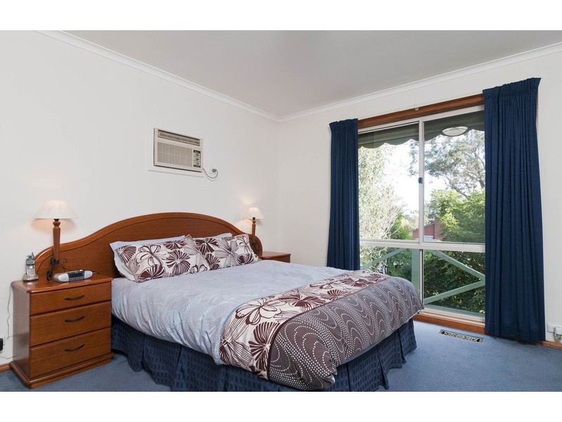 10 Kilborn Court, Kilsyth VIC 3137