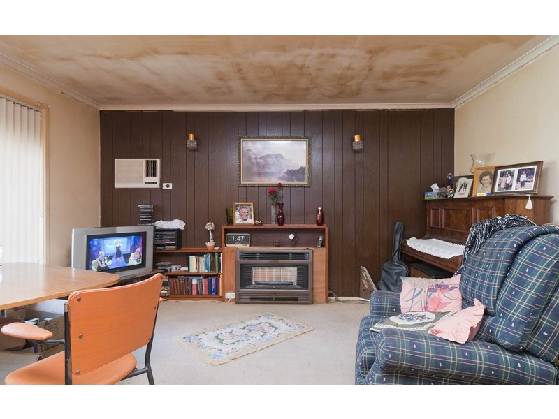 17 Nolan Avenue, Mooroolbark VIC 3138