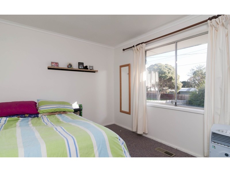 6 Wimbledon Court, Mooroolbark VIC 3138