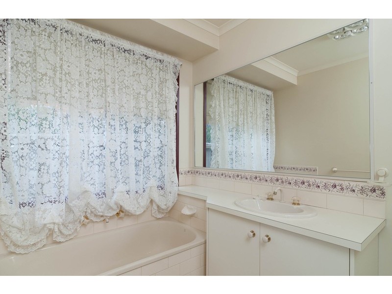 5 Yering Place, Chirnside Park VIC 3116