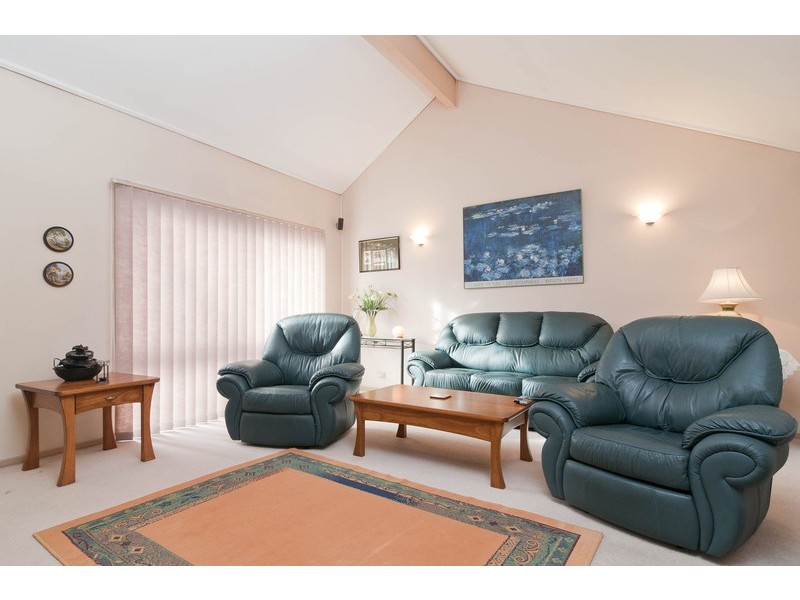 5 Camelot Court, Mooroolbark VIC 3138