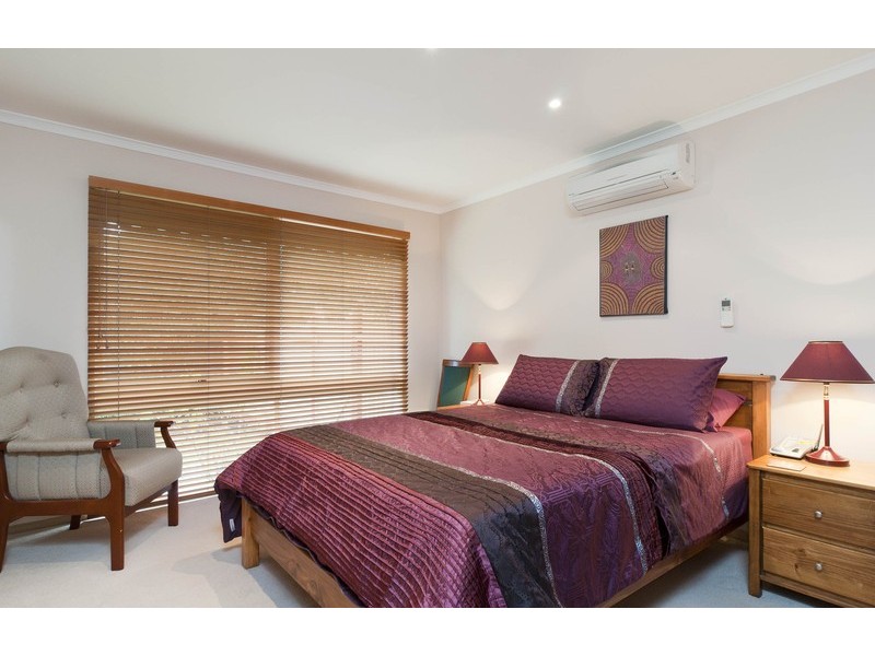 5 Camelot Court, Mooroolbark VIC 3138