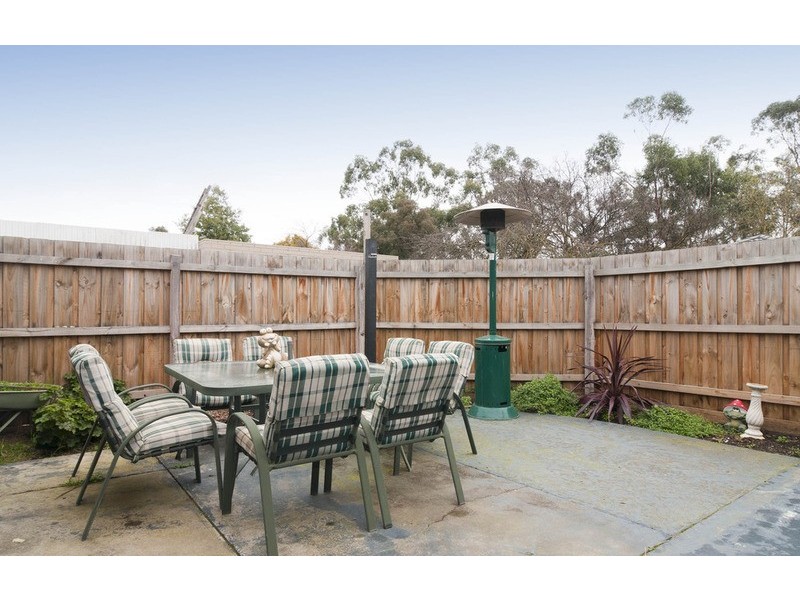 1/111 Carronvale Road, Mooroolbark VIC 3138