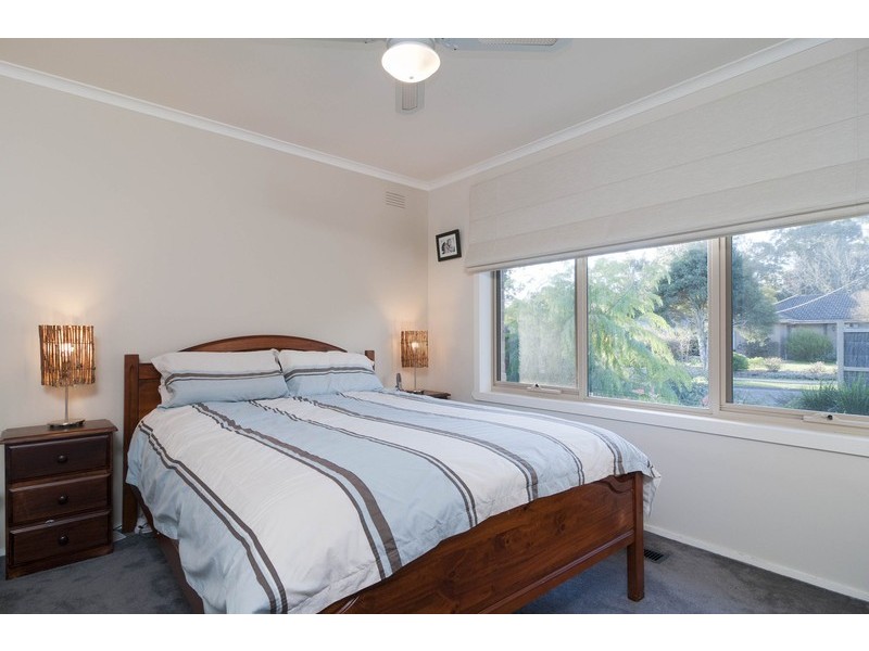136 Lomond Avenue, Kilsyth VIC 3137