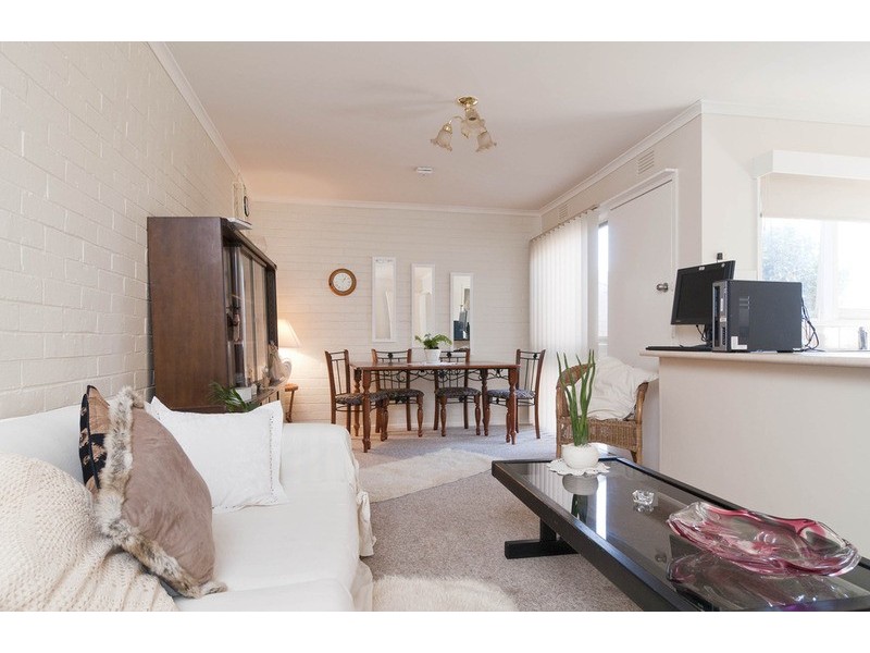 2/16 Stuart Road, Lilydale VIC 3140