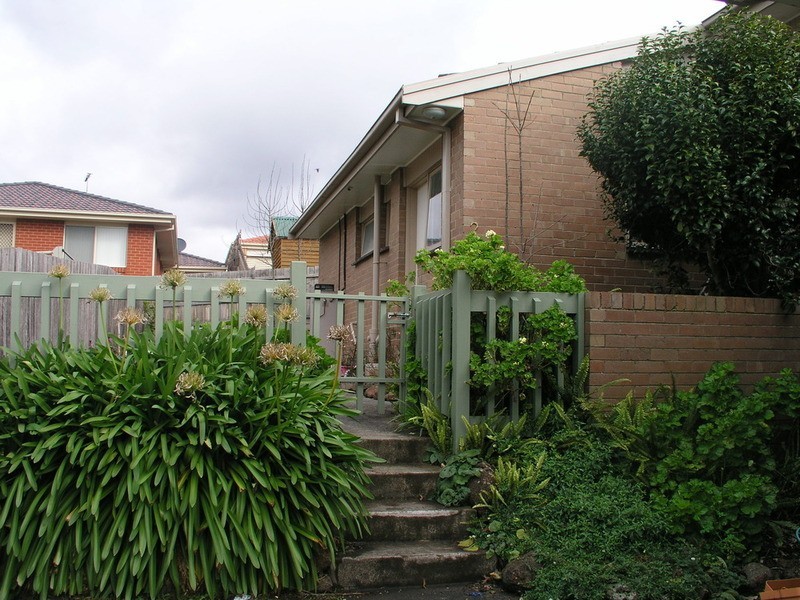 2/16 Stuart Road, Lilydale VIC 3140