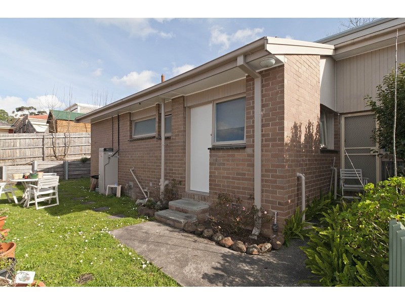 2/16 Stuart Road, Lilydale VIC 3140