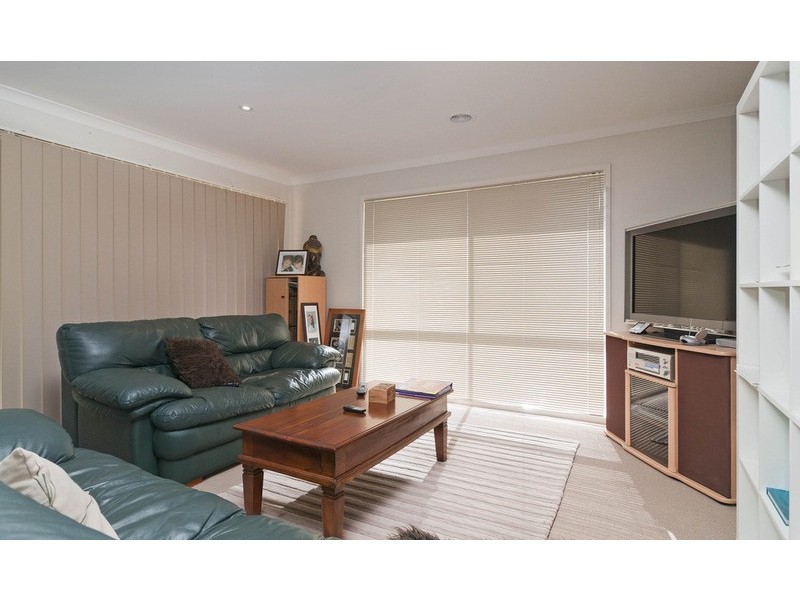 3/16 Russell Avenue, Mooroolbark VIC 3138