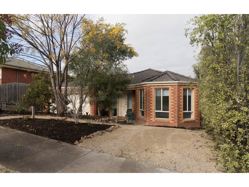 20 Darnley Way, Mooroolbark VIC 3138