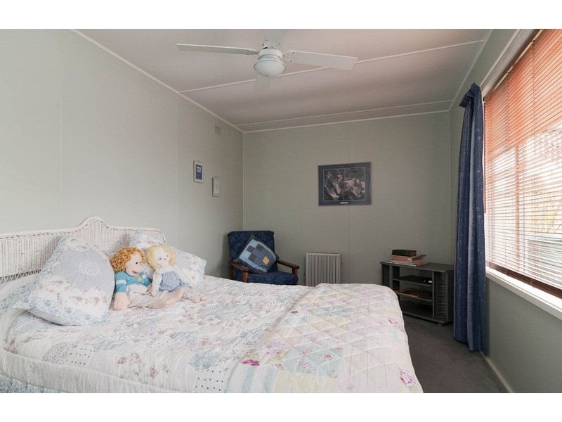 9 Arkarra Court, Mooroolbark VIC 3138