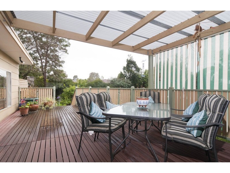 9 Arkarra Court, Mooroolbark VIC 3138