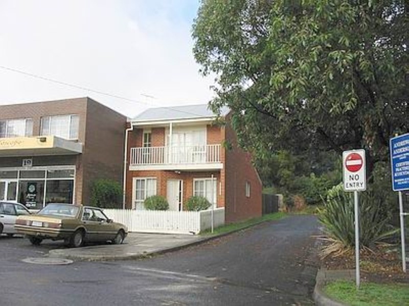 21 Meadowgate Drive, Chirnside Park VIC 3116