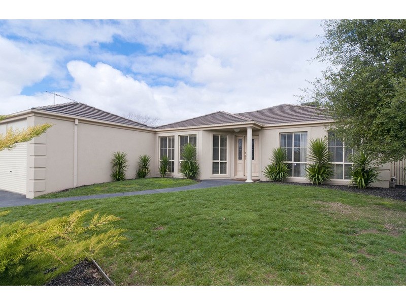 111 The Gateway Drive, Lilydale VIC 3140