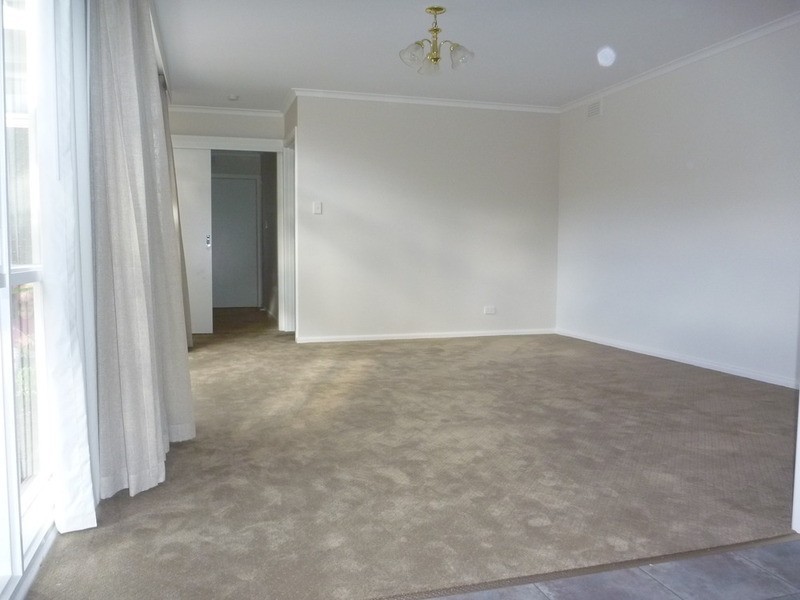 4/14 Kitchener Road, Croydon VIC 3136