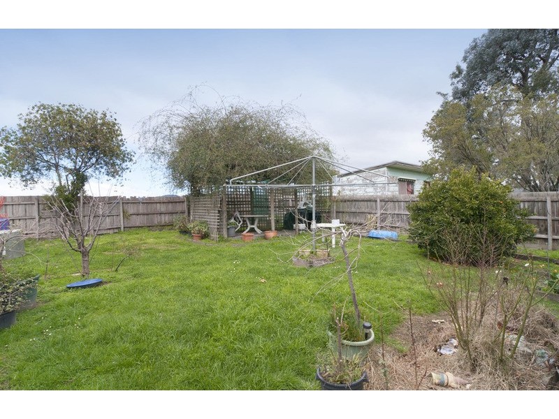 38 Greenslopes Drive, Mooroolbark VIC 3138