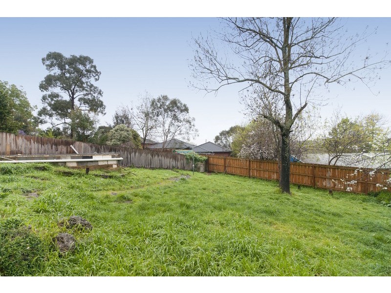 2/12 Central Avenue, Mooroolbark VIC 3138