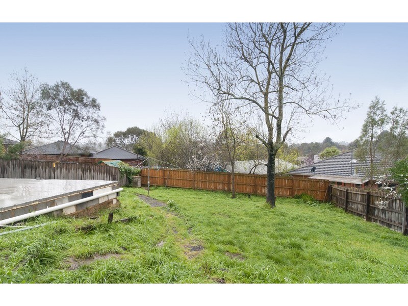 2/12 Central Avenue, Mooroolbark VIC 3138