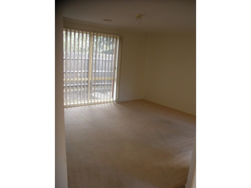 3/31 Haig Street, Croydon VIC 3136