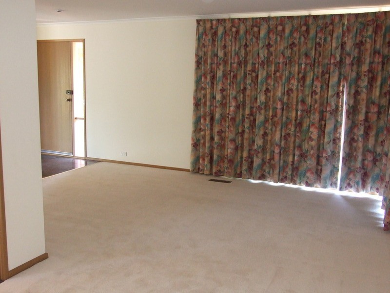 3 Hillview Court, Croydon Hills VIC 3136
