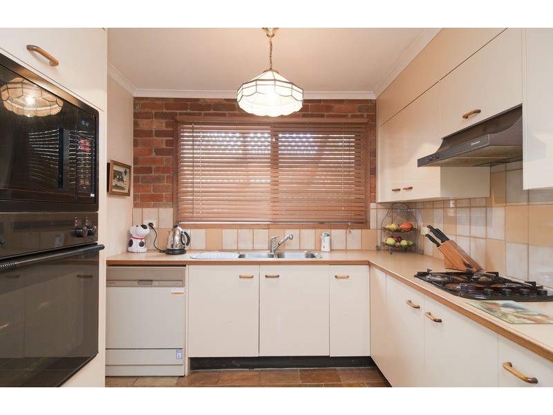 10 Melissa Court, Mooroolbark VIC 3138