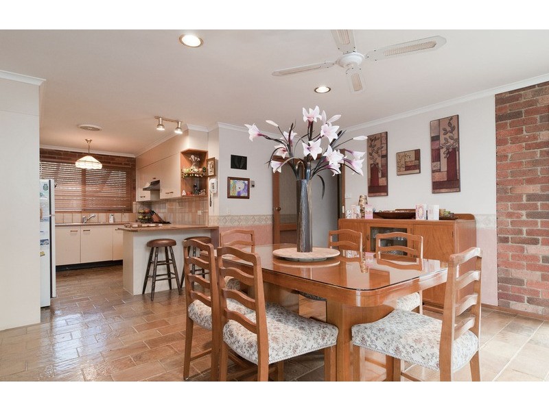 10 Melissa Court, Mooroolbark VIC 3138