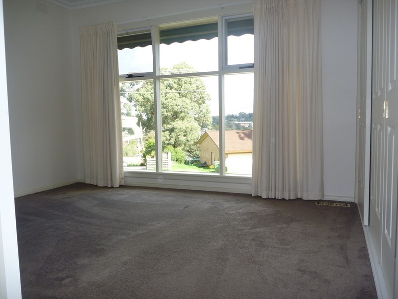1 Royal Avenue, Mooroolbark VIC 3138