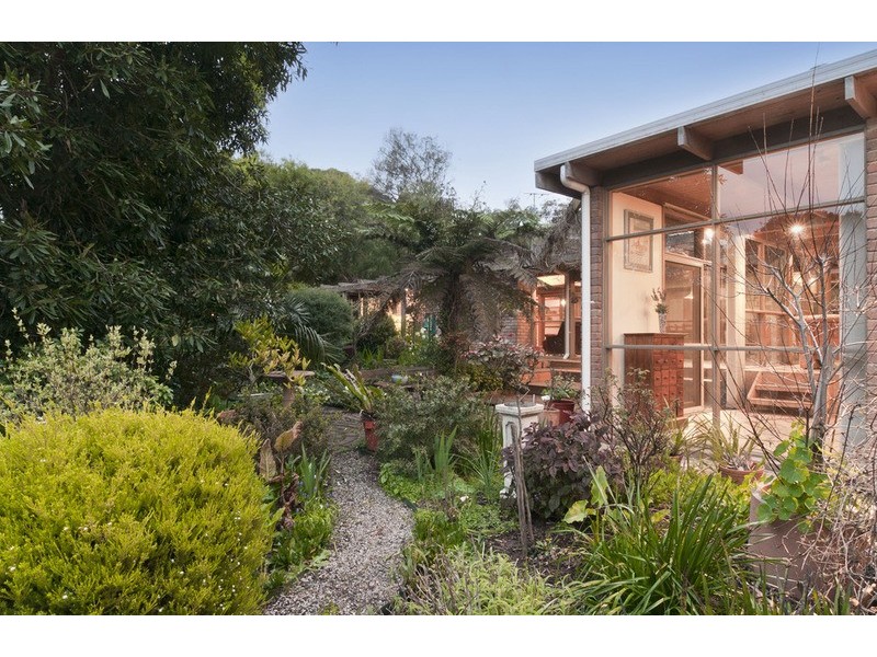 5 Guy Court, Montrose VIC 3765