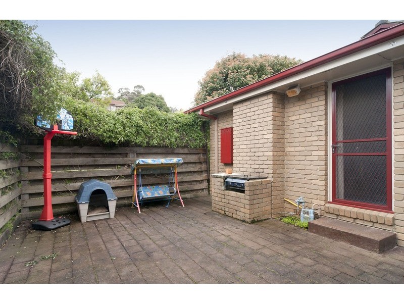 3 Churchill Drive, Mooroolbark VIC 3138