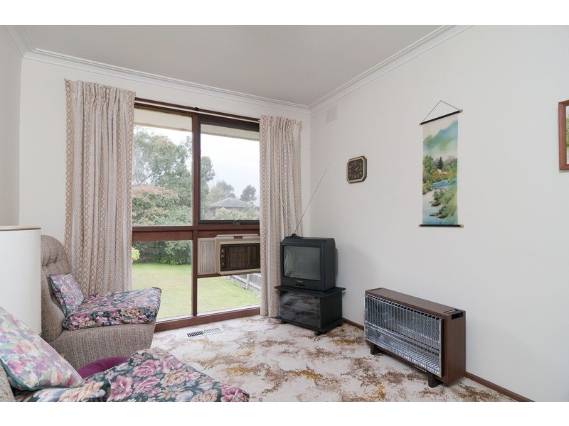 19 Greenville Street, Mooroolbark VIC 3138