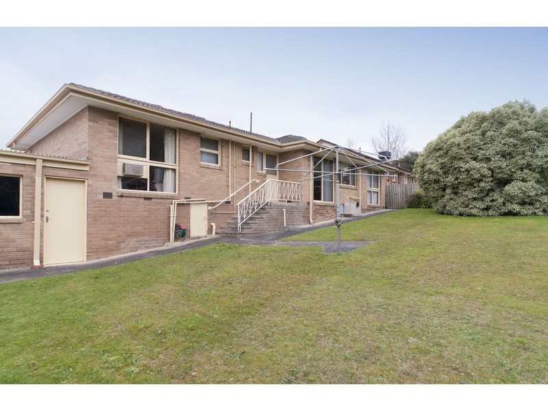 19 Greenville Street, Mooroolbark VIC 3138
