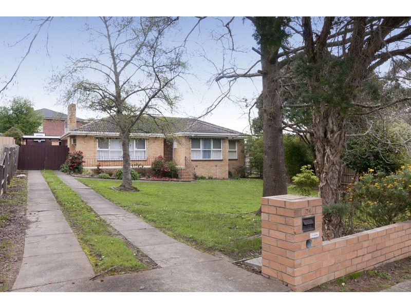 30 Dryden Concourse, Mooroolbark VIC 3138