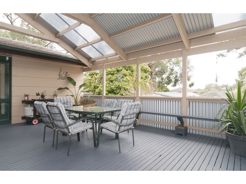 19 Jacaranda Avenue, Kilsyth VIC 3137