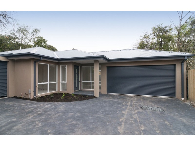 3/7 Plumer Street, Croydon VIC 3136