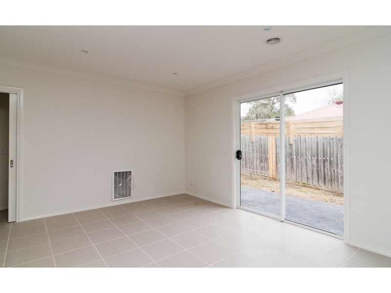 3/7 Plumer Street, Croydon VIC 3136