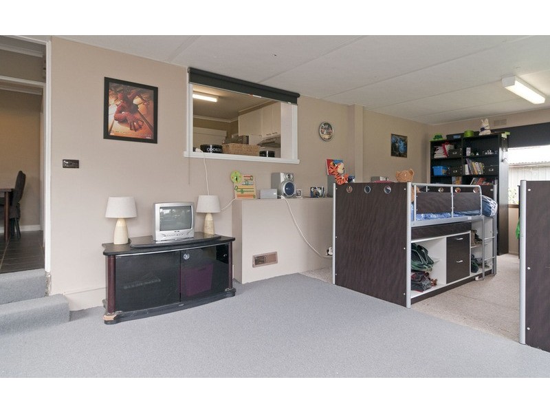 54 Blackburn Road, Mooroolbark VIC 3138