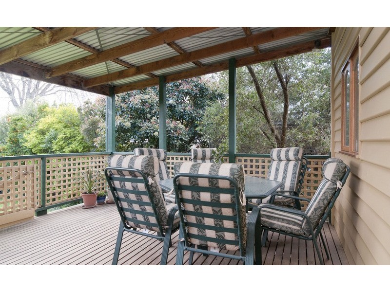 9 Karingal Street, Croydon North VIC 3136